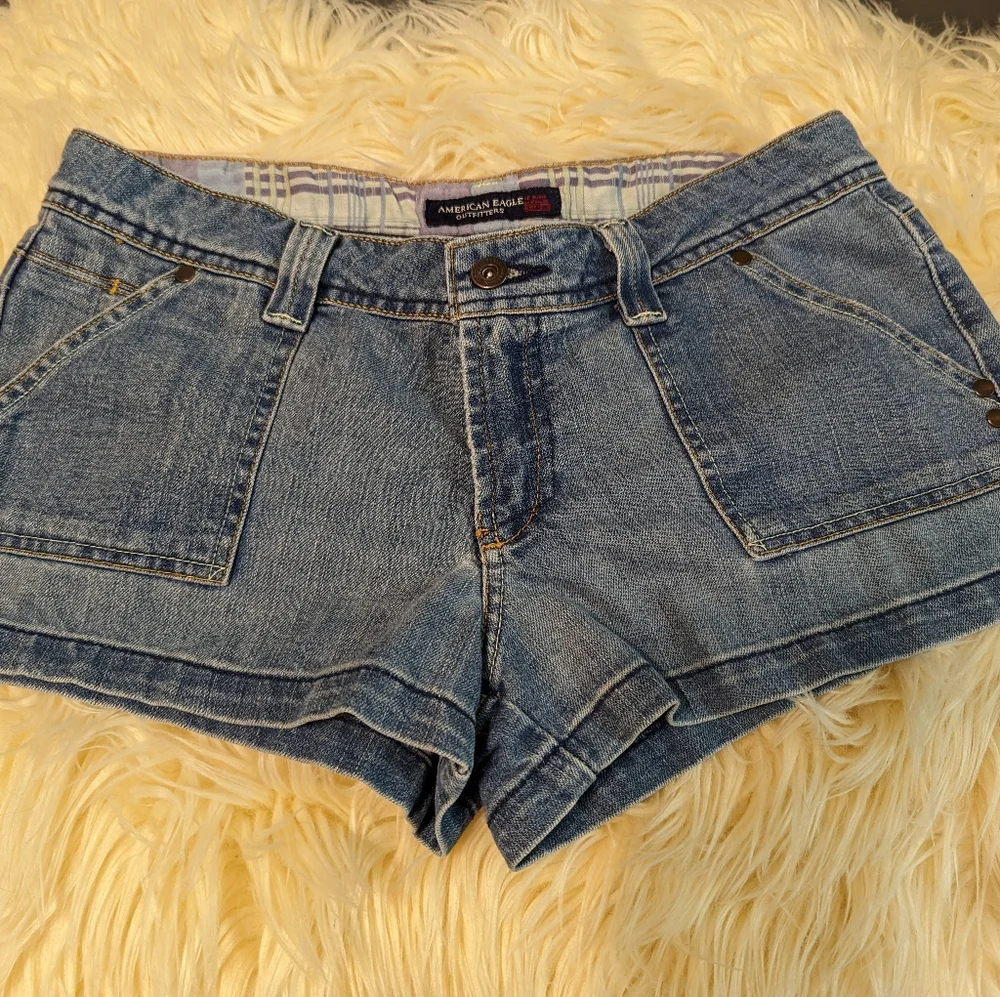 American Eagle Outfitters Blue Denim Jean Shorts - Picture 1 of 6